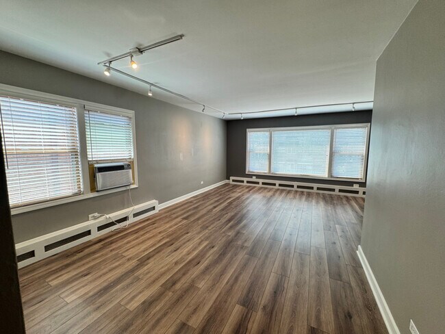 Foto del edificio - 2241 S 17th Ave