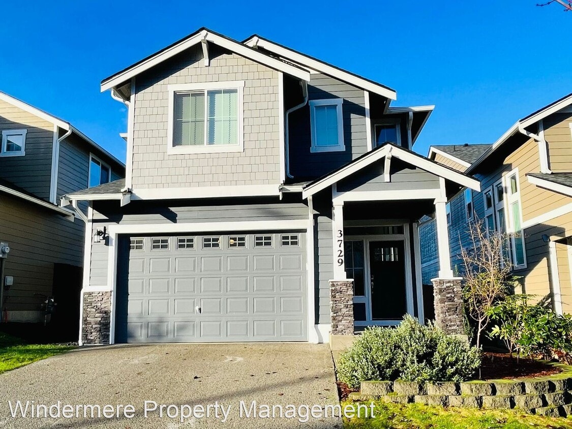 3 br, 2.5 bath House 3729 Maritime Drive SW House Rental in