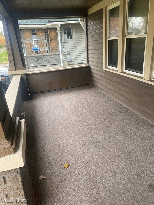 Building Photo - 1317 Manchester Rd