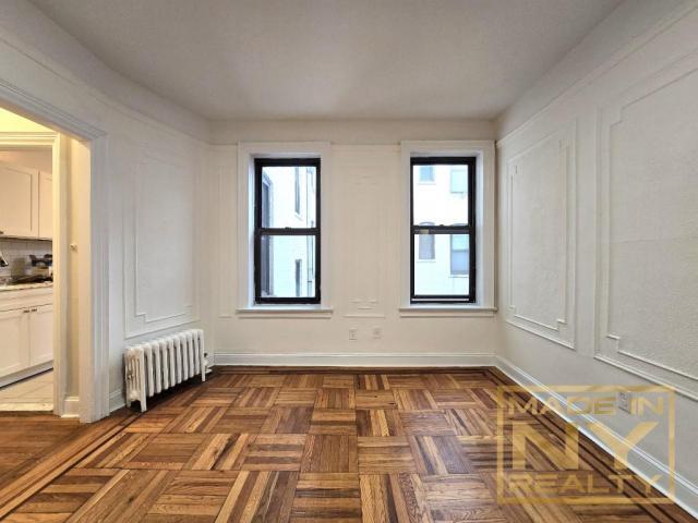 Building Photo - 1 bedroom in ASTORIA NY 11106