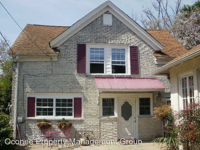 Primary Photo - 204 1/2 S Jefferson Ave
