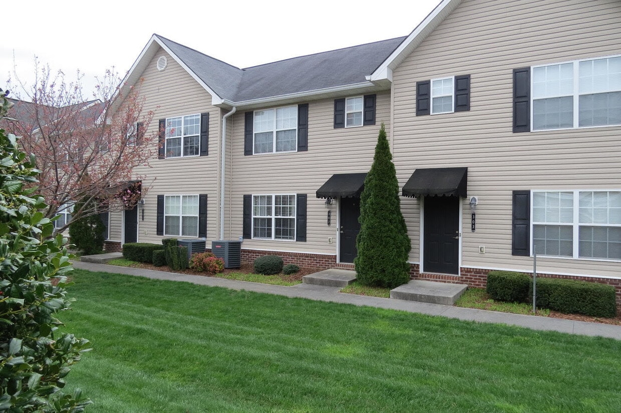 Primary Photo - 2 Bedroom / 2.5 Bath Condo Johnson City, TN