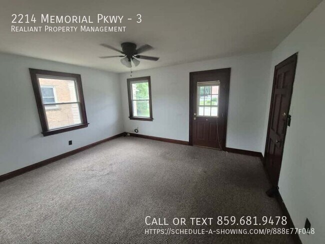 Foto del edificio - 2214 Memorial Pkwy