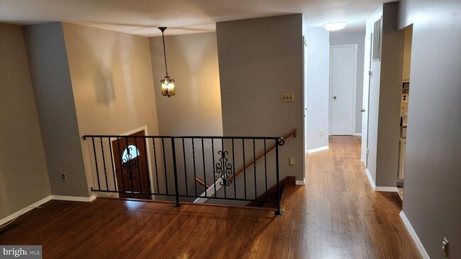 Building Photo - 1602 Elson St