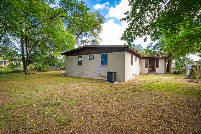 Foto del edificio - 2854 Rogero Rd