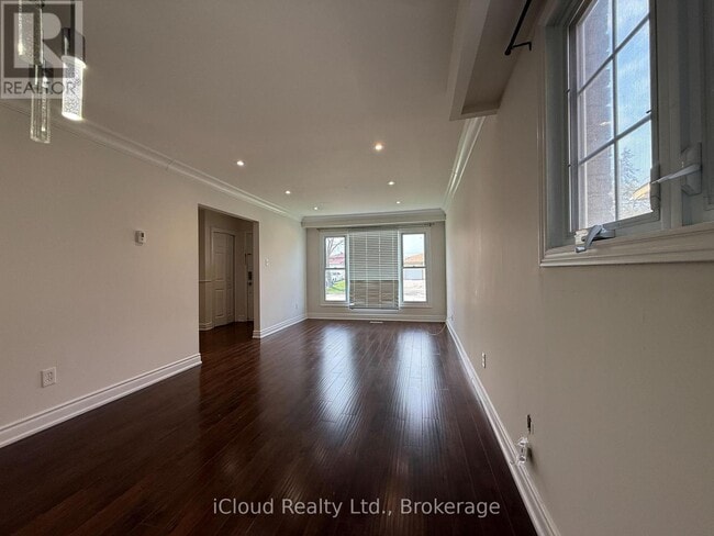 Building Photo - 3880 Teeswater Rd