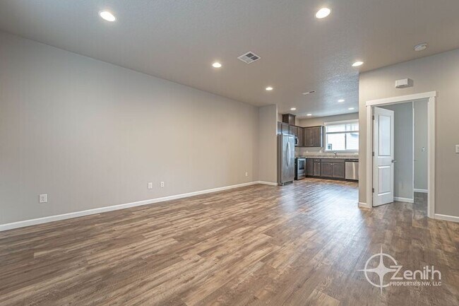 Foto del edificio - 14435 NE 22nd Ave