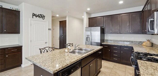 Foto del edificio - REDUCED!!! Lovely 3 Bedroom, 2 Bath Home For Rent