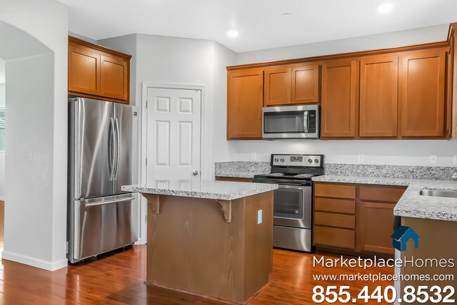 Building Photo - 8143 Weeping Willow L