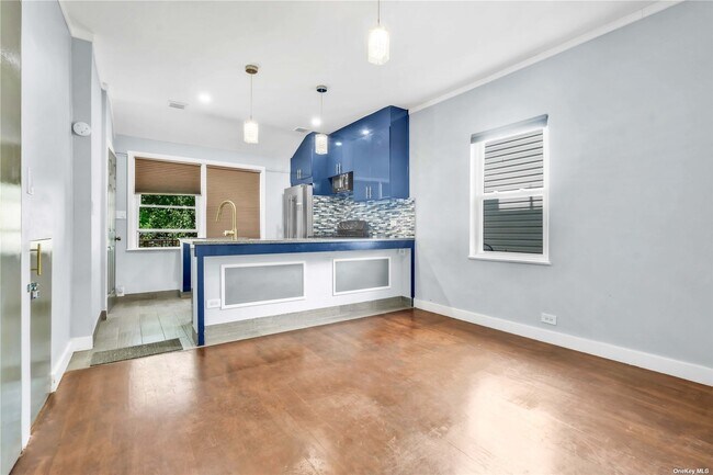 Foto del edificio - 90-17 185th St