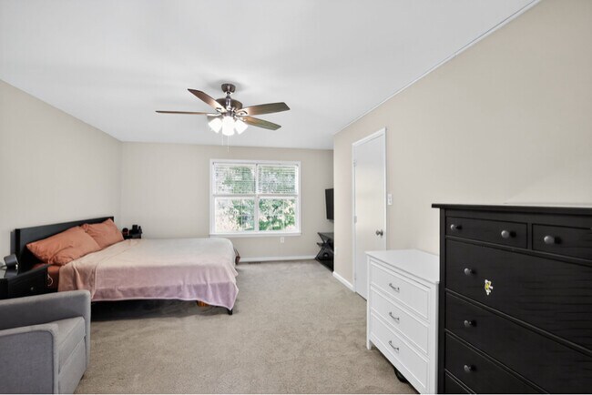 Foto del edificio - 405 Westminster Ln