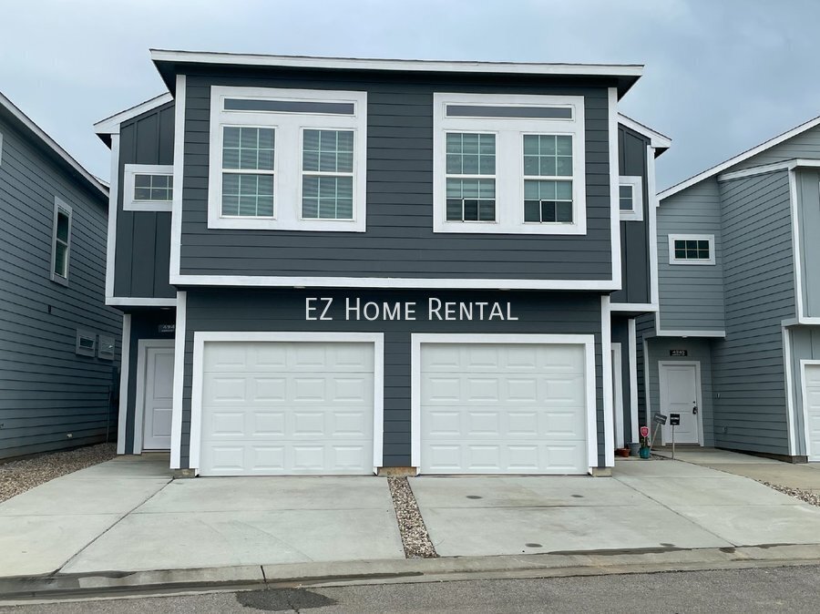 Primary Photo - Welcome Home to This Modern Home in a Gate...