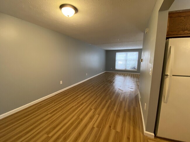 Foto del edificio - 364 Garson Ave