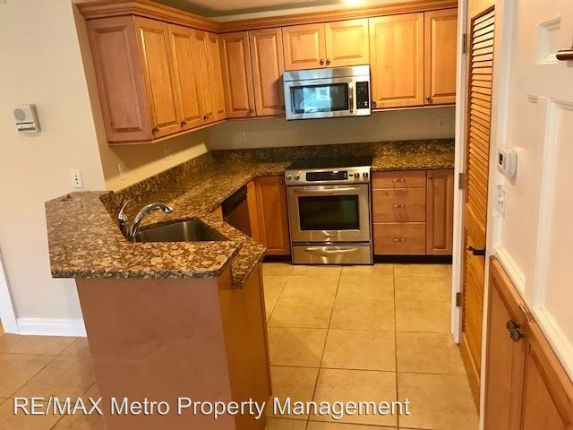 Foto principal - 147 8th Ave N