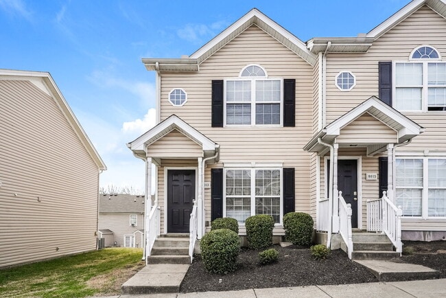 Building Photo - 8013 Logan Dr