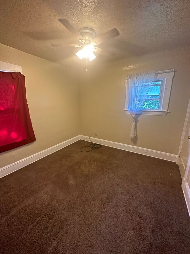 Foto del edificio - 2bd Single Cash Pay
