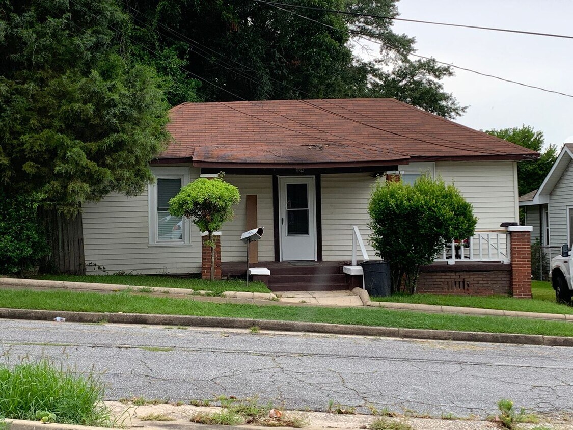 Primary Photo - 1625 Dudley Ave