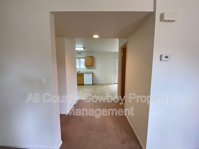 Foto del edificio - 929 E Palmer Dr