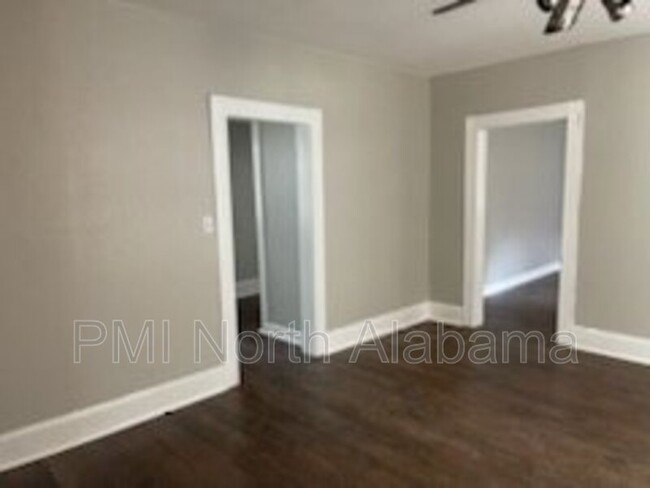 Foto del edificio - 1310 9th Ave SE