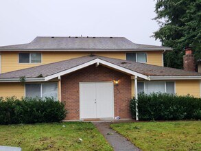 Building Photo - 8605 8th Ave W