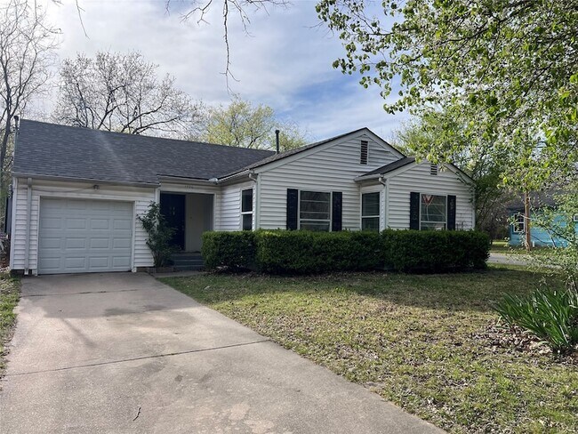 Foto del edificio - 1726 N Ricketts St