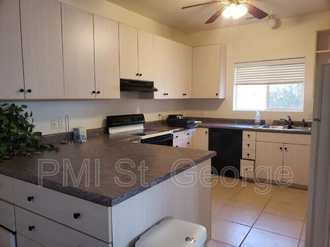 Building Photo - 288 W Diagonal