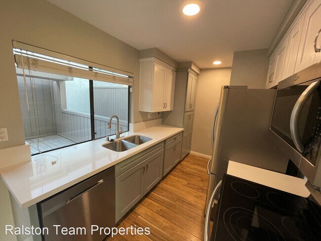 Foto del edificio - 2 br, 2 bath House - 2728 Ariane Dr. #53