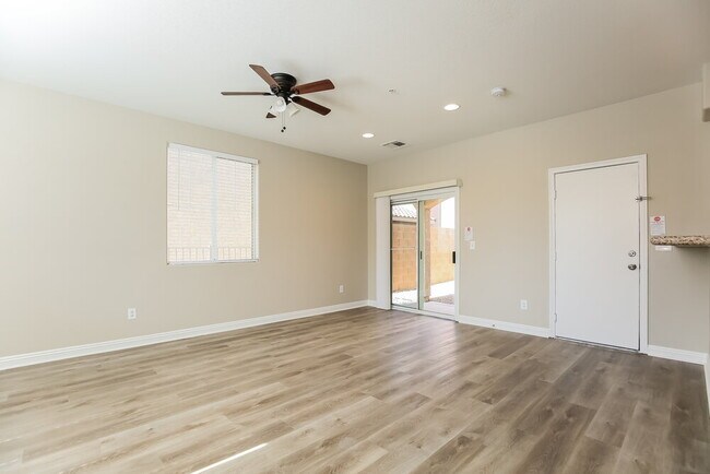 Building Photo - 10617 Bear Lodge Ct