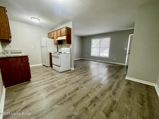 Foto del edificio - 513 E 4th St