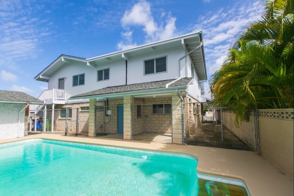 Enjoy Kailua in your private pool - 416 Keolu Dr
