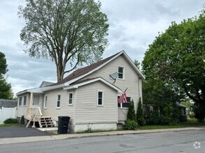 Building Photo - 289 Howk St
