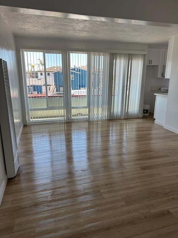 Foto del edificio - 2026 Hermosa Ave