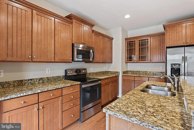 Foto del edificio - 327 Caldwell Terrace SE