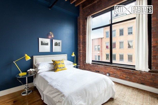 Building Photo - 139 N 10th St