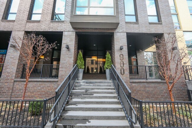 Foto del edificio - 901 Monroe St