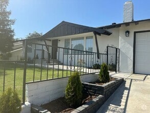 Building Photo - 2518 Blade Ave