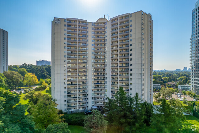 Building Photo - 20 Graydon Hall