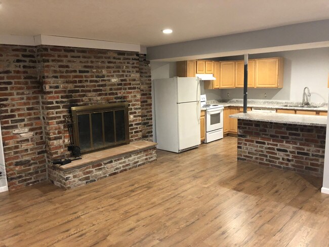 Building Photo - 4016 Baughman