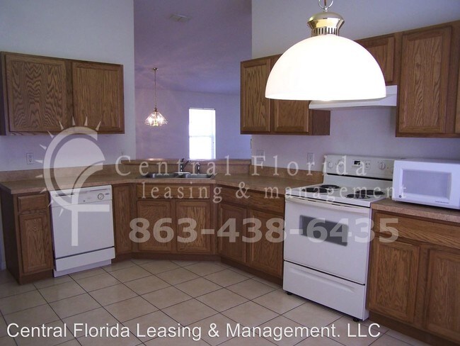 Foto del edificio - 237 Rialto Rd
