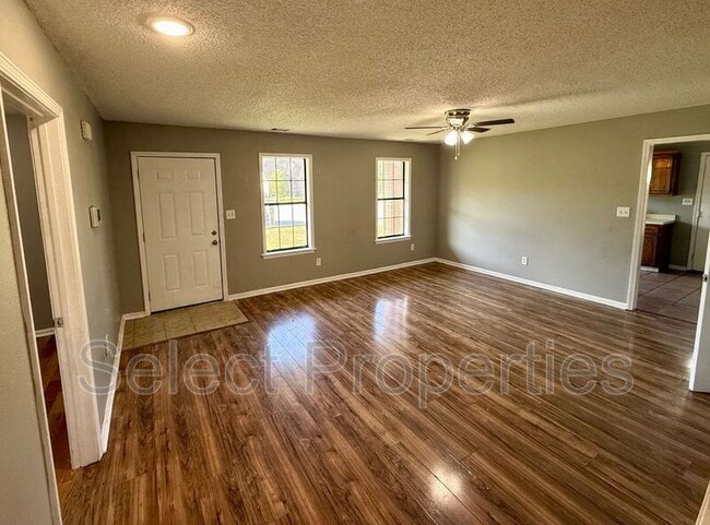 Building Photo - 2516 Glenn Pl