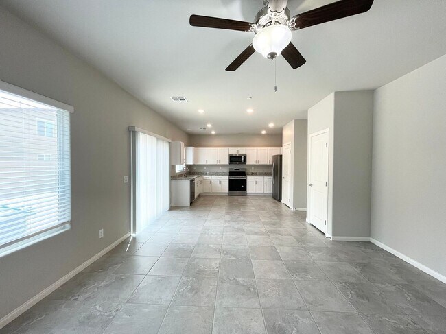 Foto del edificio - 7937 Diamond Sky Ave
