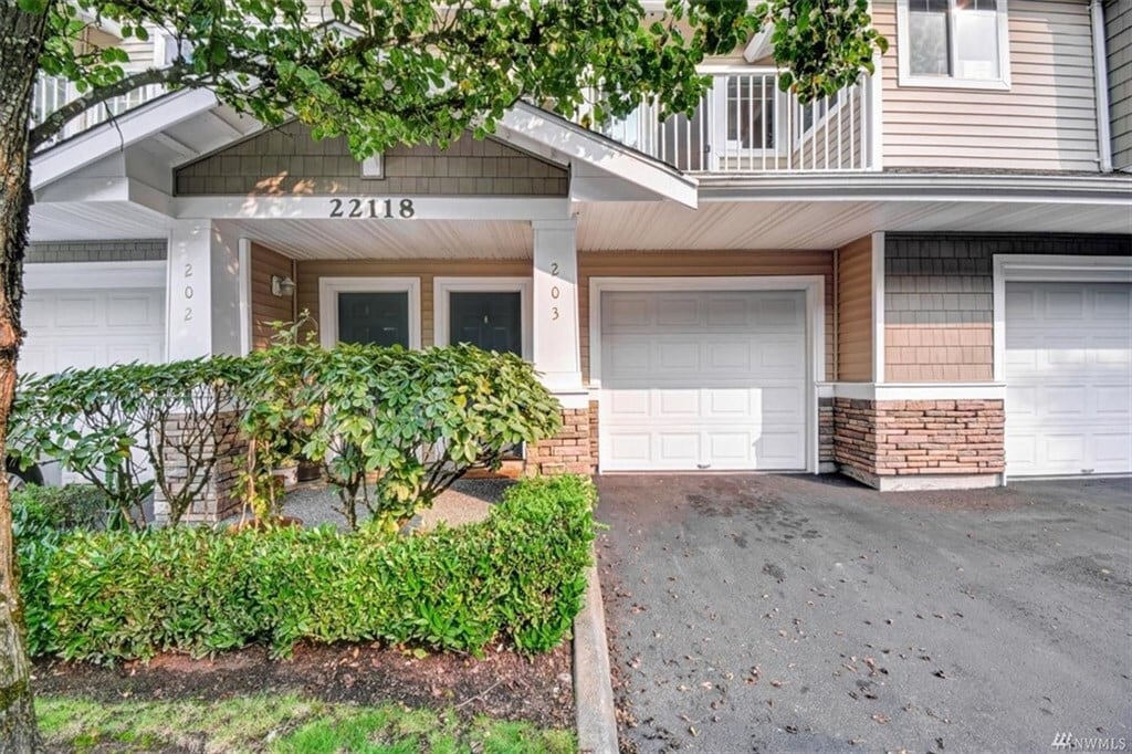 22118 41st Pl S Unit 203, Kent, WA 98032 Condo for Rent in Kent, WA