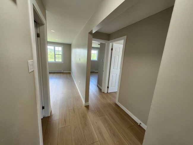 Photo du bâtiment - 116 Golden Grove Rd