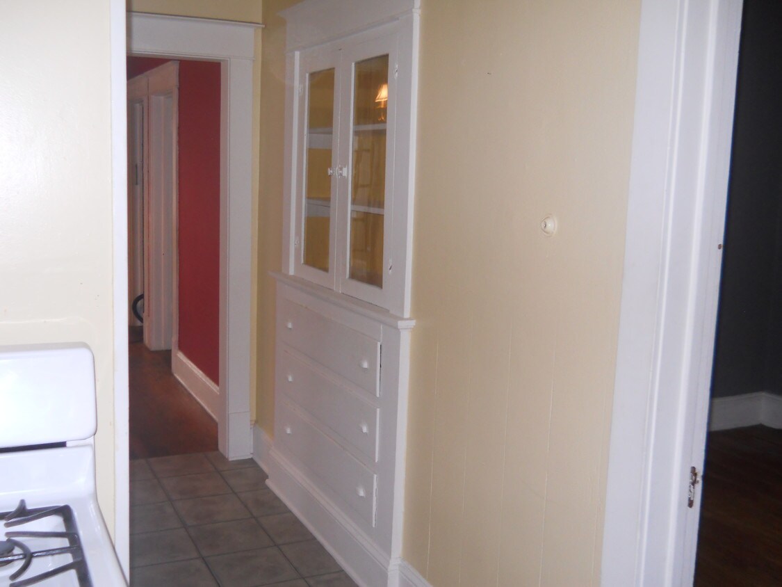 original built in china cabinet - 13 Sparkill Ave