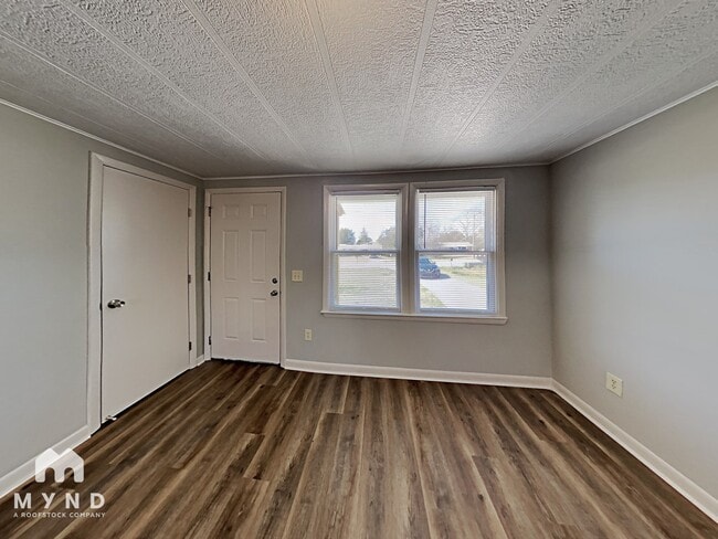 Building Photo - 1020 McDaniel Mill Rd SW