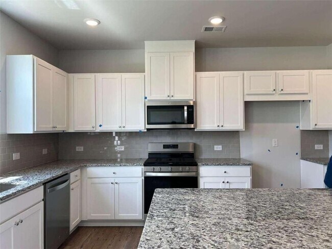 Foto del edificio - 420 Pt Pl Dr