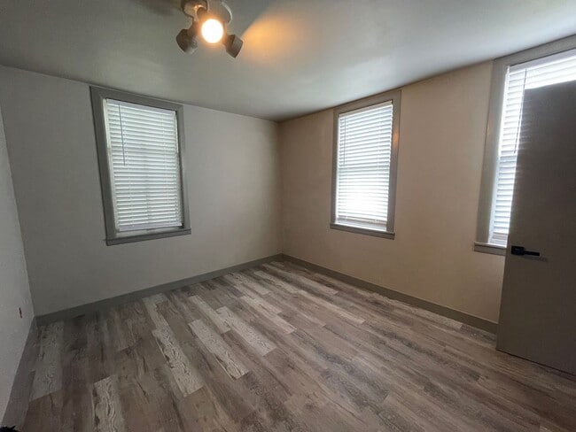 Building Photo - 2768 N Buffum St