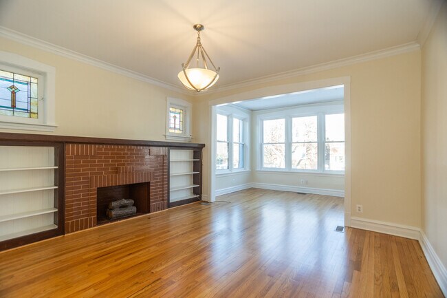 Foto del edificio - 3033 W Gunnison St