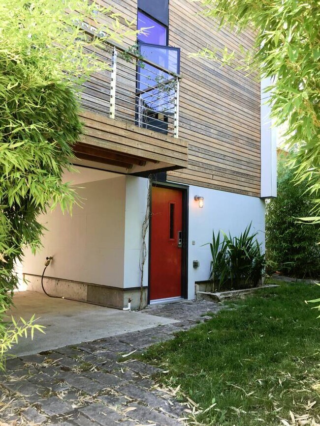 Foto del edificio - 6606 Corson Avenue South