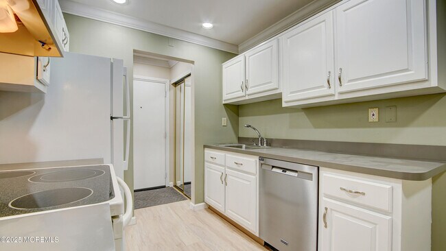 Foto del edificio - 30 Meadow Green Cir